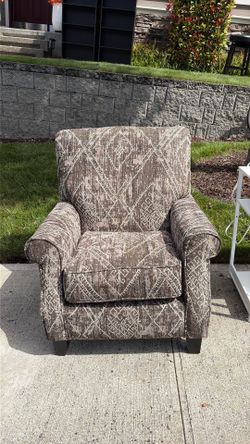 Sitting chair