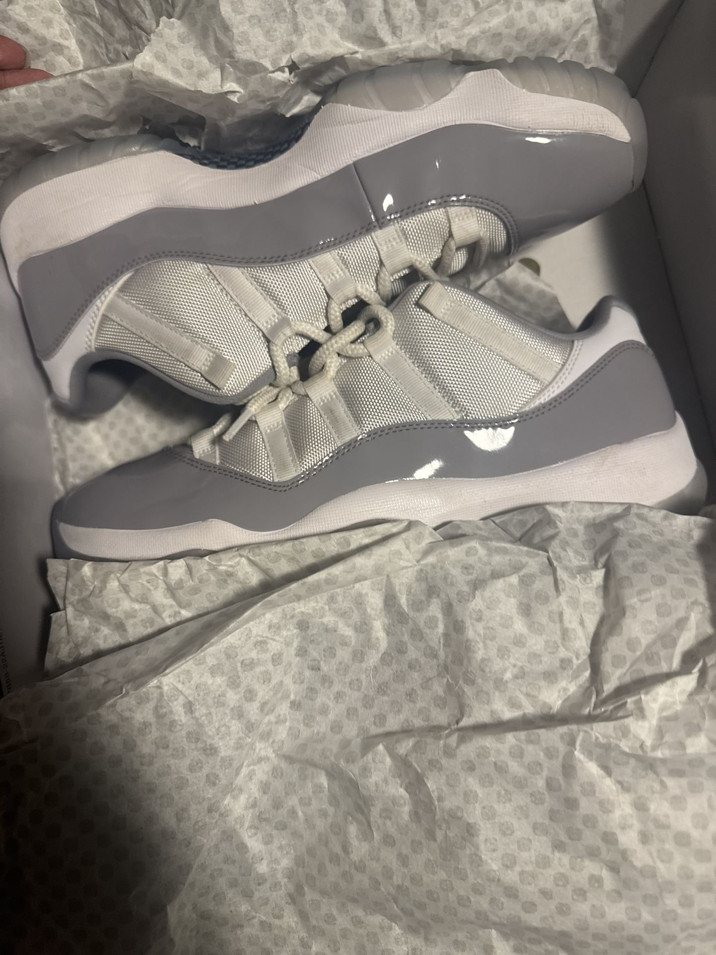 Jordan 11 Low Cement
