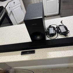 Samsung Sound Bar And Subwoofer