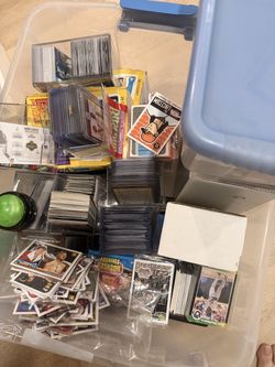 Mixed sports cards