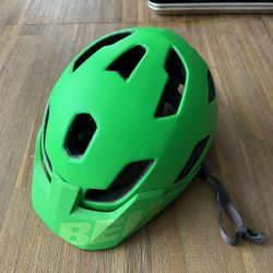 Bell bicycle helmet