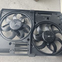 Radiator Cooling Fan Assembly Compatible with Ford Fusion Models - OBO