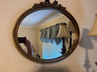 Oval mirror