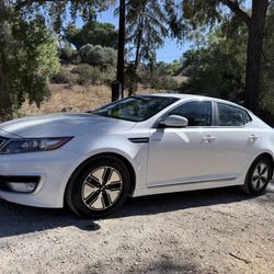 2013 Optima hybrid 
