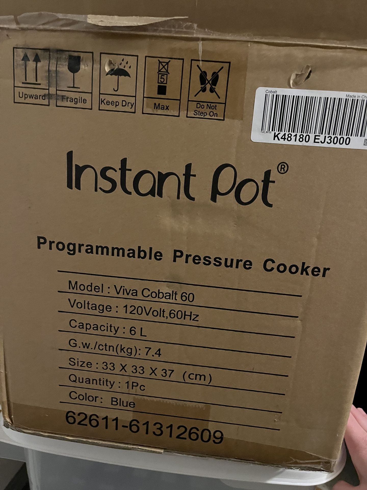 Brand New Instant Pot 