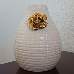 Beautiful 8 Inch Vase Decor Florero