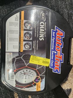 Set of 2 SUV and truck snow chains