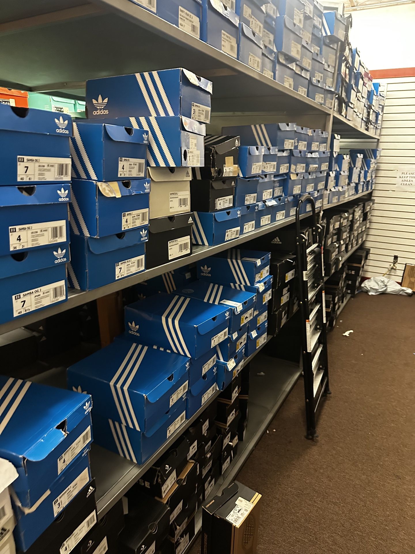 Adidas 60% Off Every Thing Must Go Store Closing