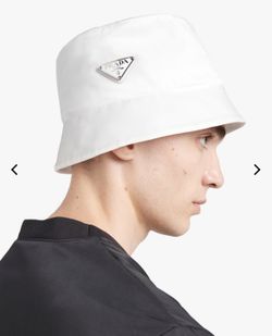 P.R.A.D.A HAT - GORRA - BUCKET HAT