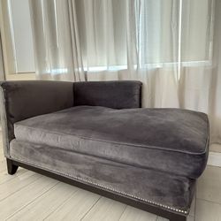 Chaise Lounge