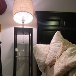 Nightstand/End Table With Lamp
