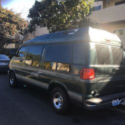 1998 Dodge Ram Van