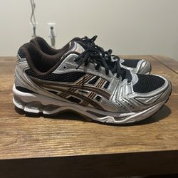 ASICS Gel Kayano Black Coffee