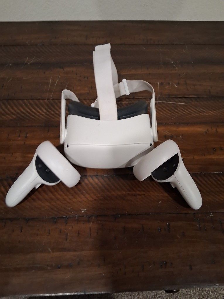 Vr Headset/ Oculus Quest 2