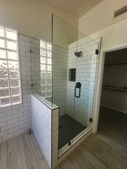Frameless Shower Doors
