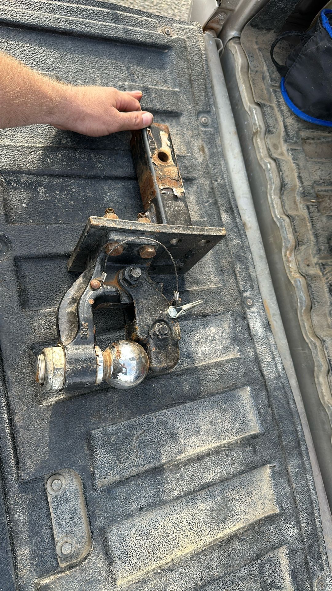 Adjustable Pintle Hitch 2 5/16th