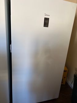 Midea fridge/freezer