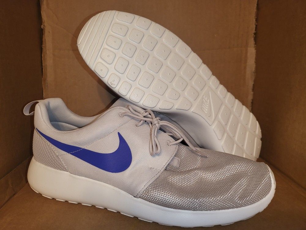 Nike Mens Roshe One Desert Sand/Persian Violet