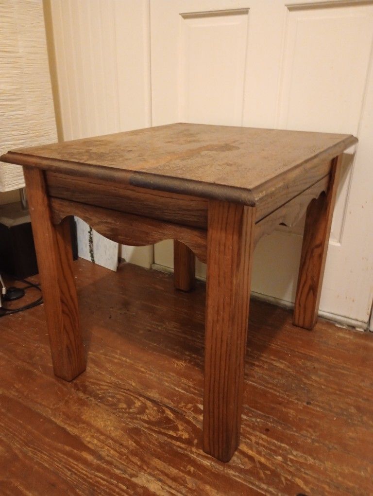 Vintage Solid Oak End Table *40.00 Firm* 21.5" H x 21" W x 25" D Home Decor Furniture