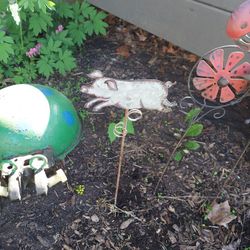 Lawn Ornaments 