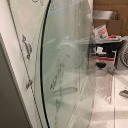 Round Dania Dining Table