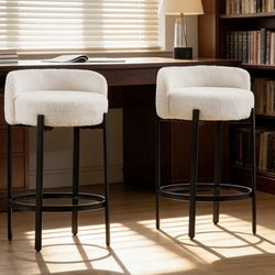 Boucle bar stools / counter stools - like new