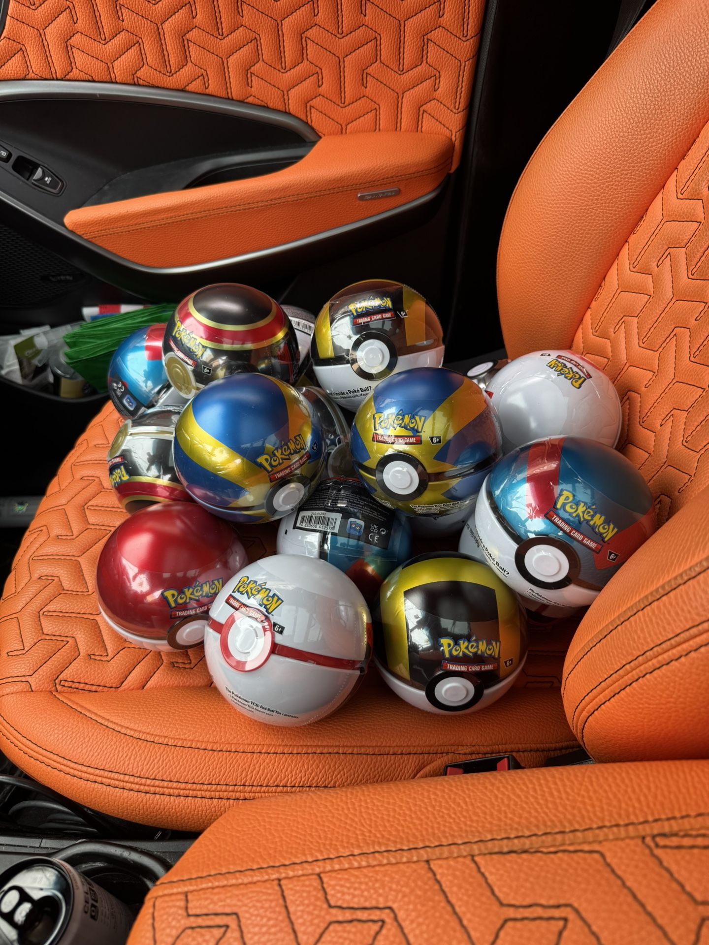 Poke Ball 3 Pack Pokemon Cards