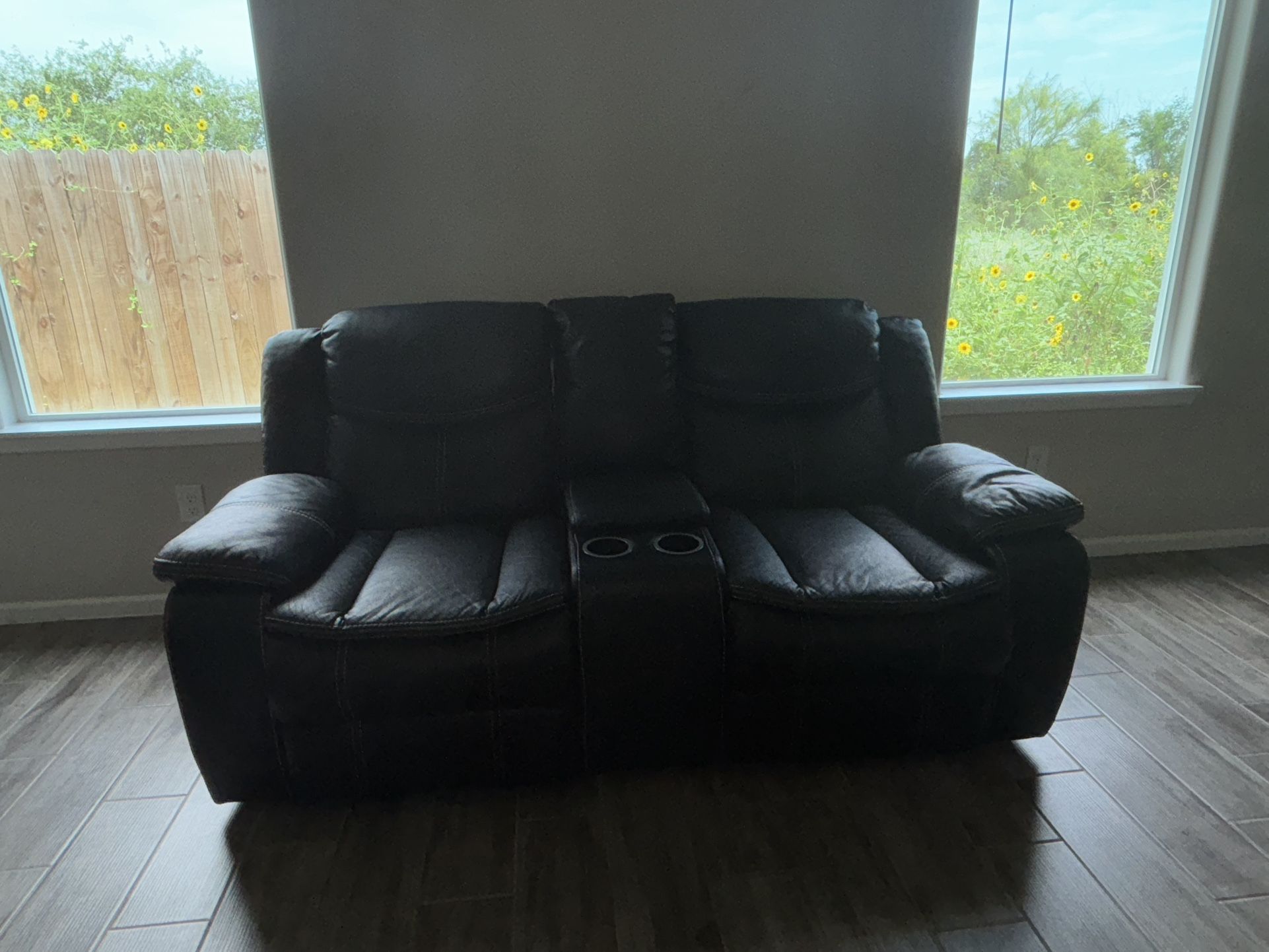 Leather Sofas / Couches