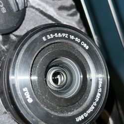 Meike 35mm F1.7 Large Aperture Manual Focus