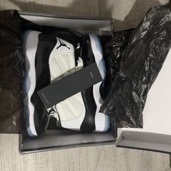 jordan 11 concord size 10