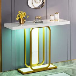 White And Gold 