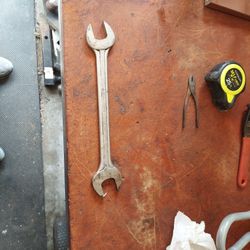 Snap-on  1" 1 1/8" Wrench