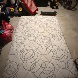 Full Size Mattress 