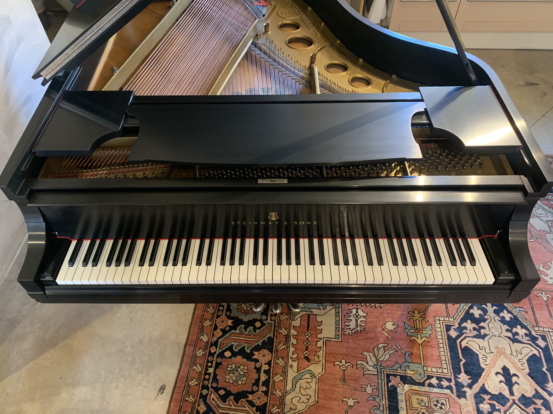 Steinway Piano For Sale !!!
