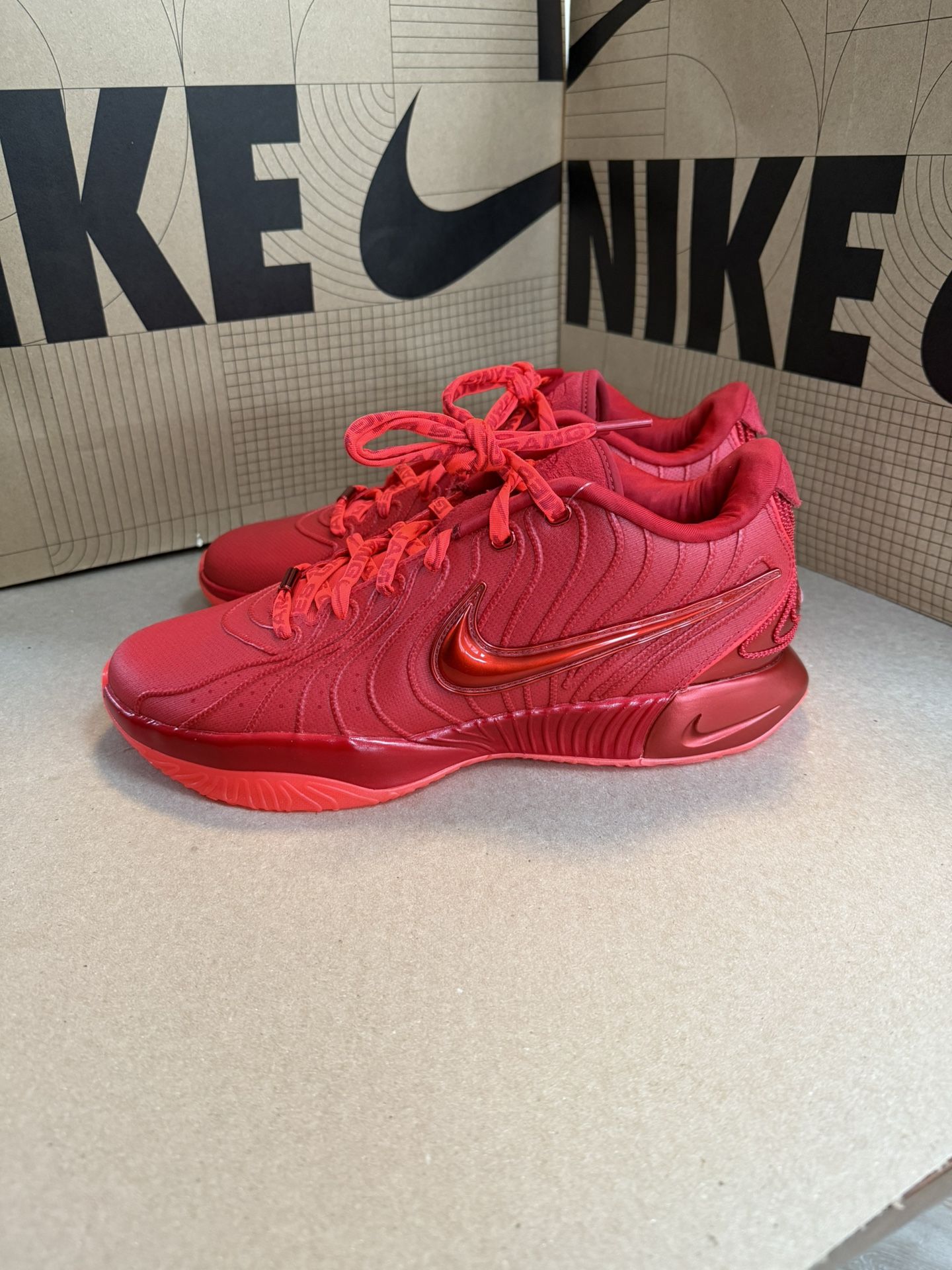 Nike LeBron 21 ‘James Gang’ Crimson/Gym Red Basketball Shoes HF5951-600 