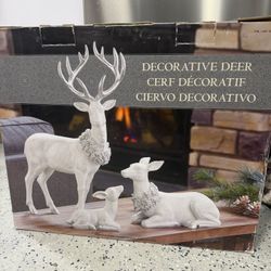 Free Christmas Decorative Deer