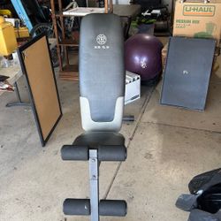 Weight Bench 