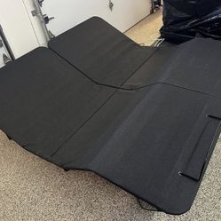 DreamCloud Classic Adjustable Bed Frame