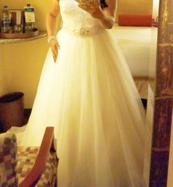 Wedding dress