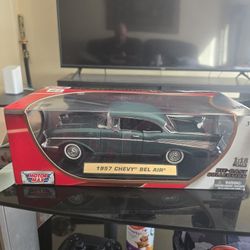 Die Cast Car 