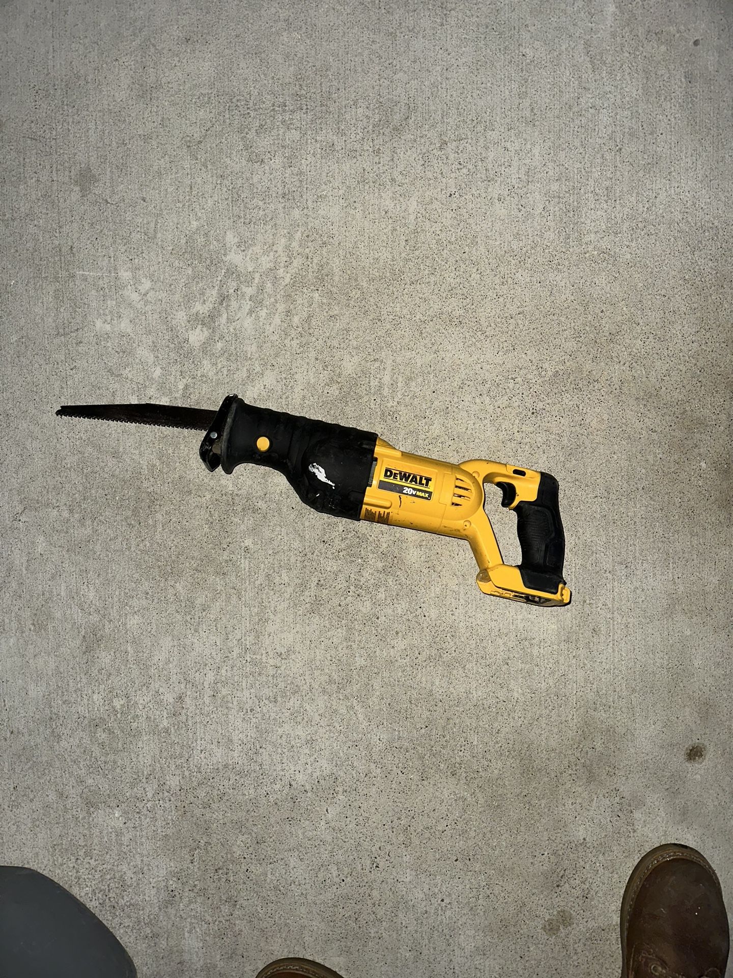 Dewalt Saw Saw