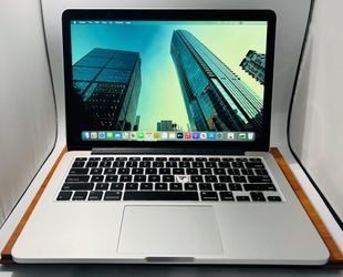 Macbook PRO 2013 I5 8GB 512GB -Read Description