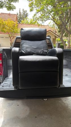 Small message recliner
