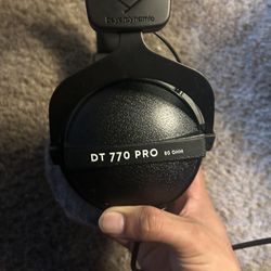 DT 770 PRO. 80 OHM