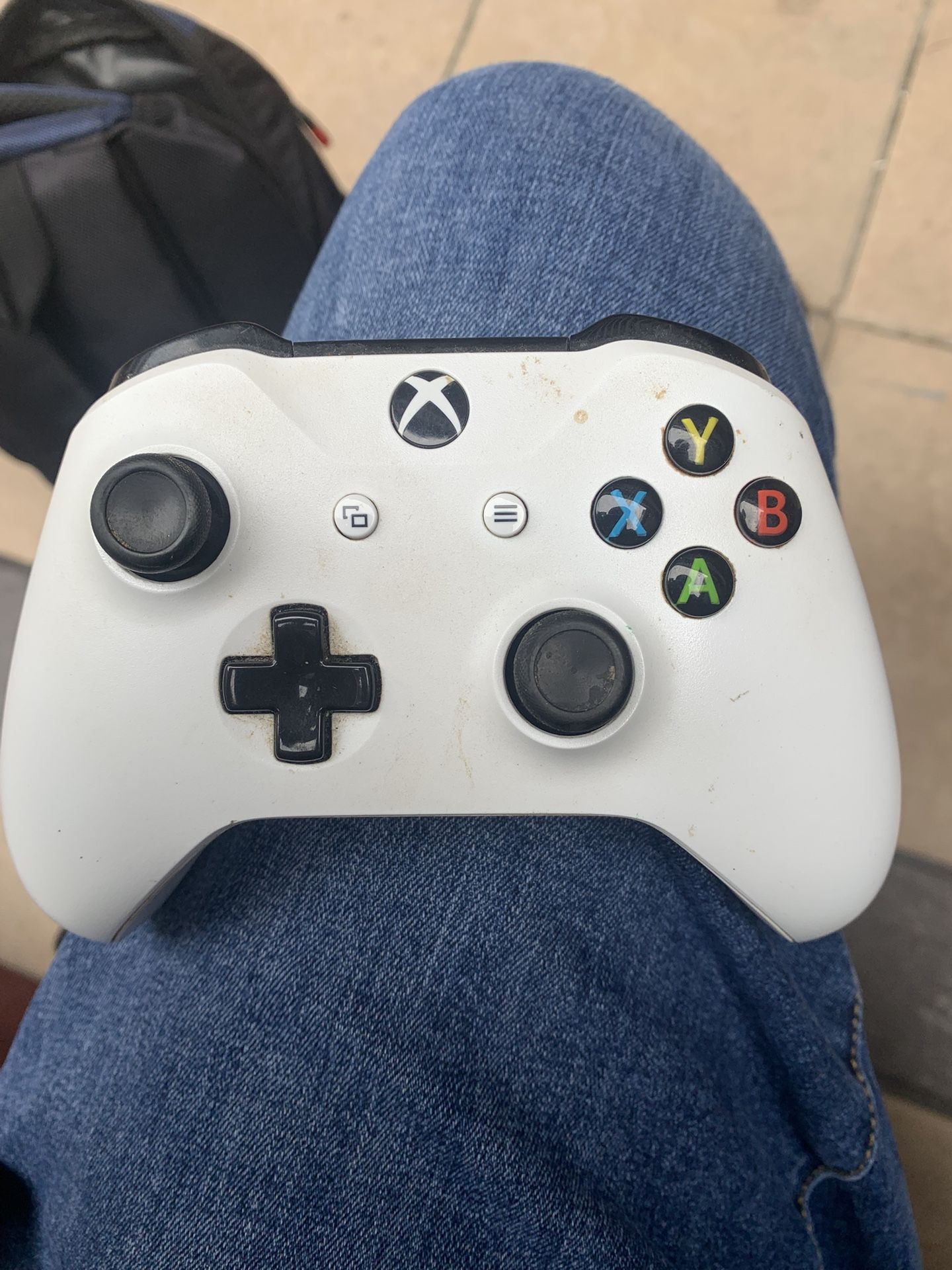 Microsoft Xbox One White Controller Model 1708