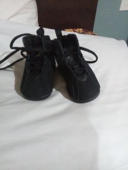 Baby J's size 5C