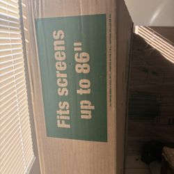 Brand New Tv Shipping Box So Your Tv Don’t Get Broke When Moving . 