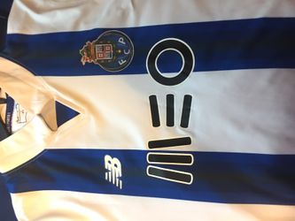 Héctor Herrera porto jersey