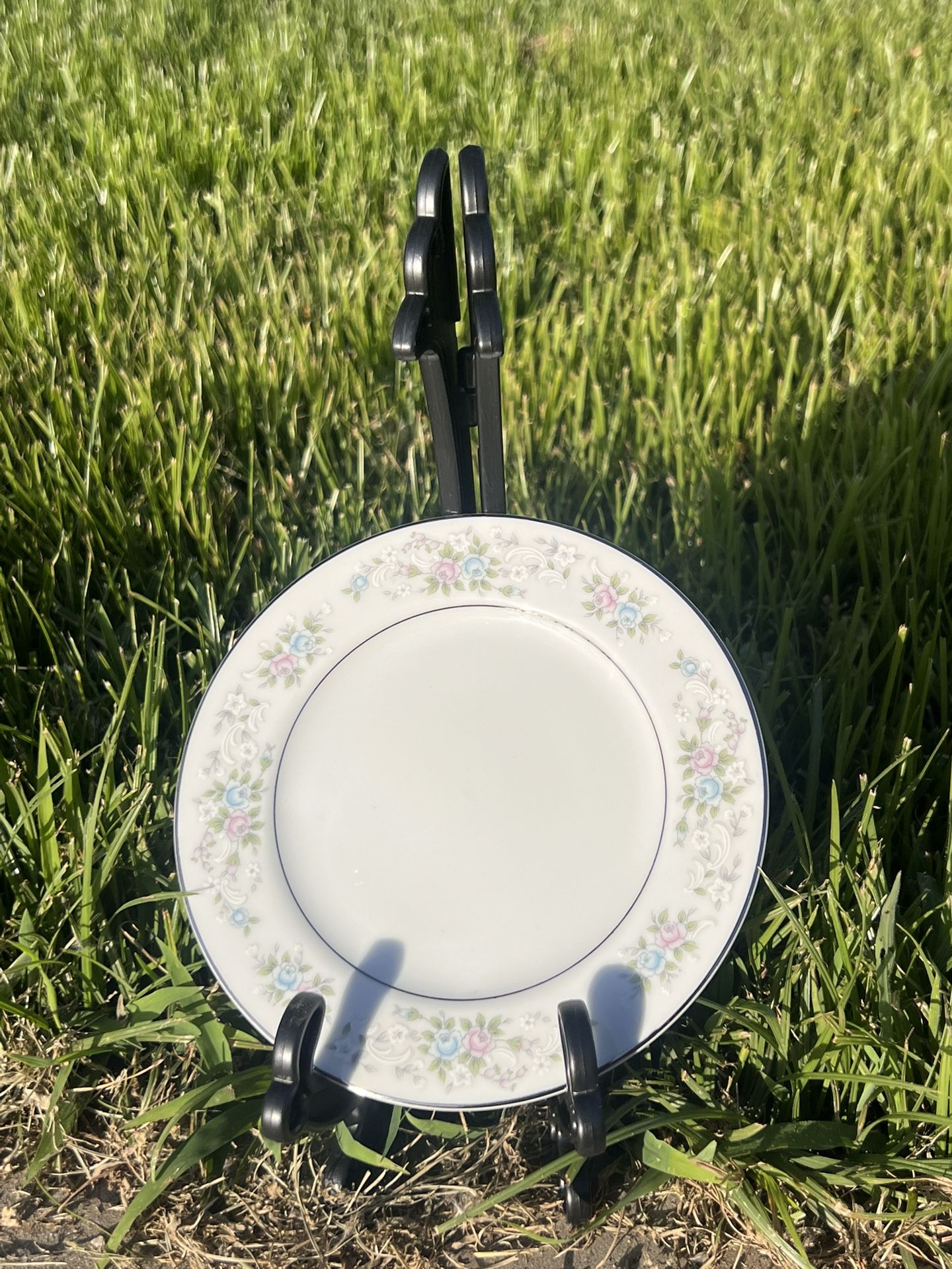 "Corsage" Floral Dinnerware - Circa 1983