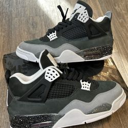 Jordan 4 Fear 